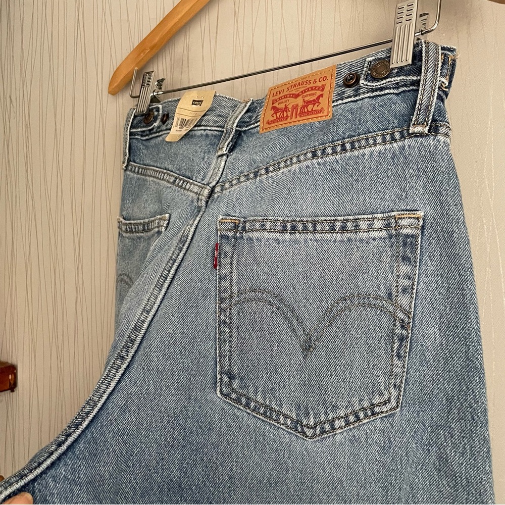 NWT Levi’s Cinch Barrel Jeans - Picture 13 of 16